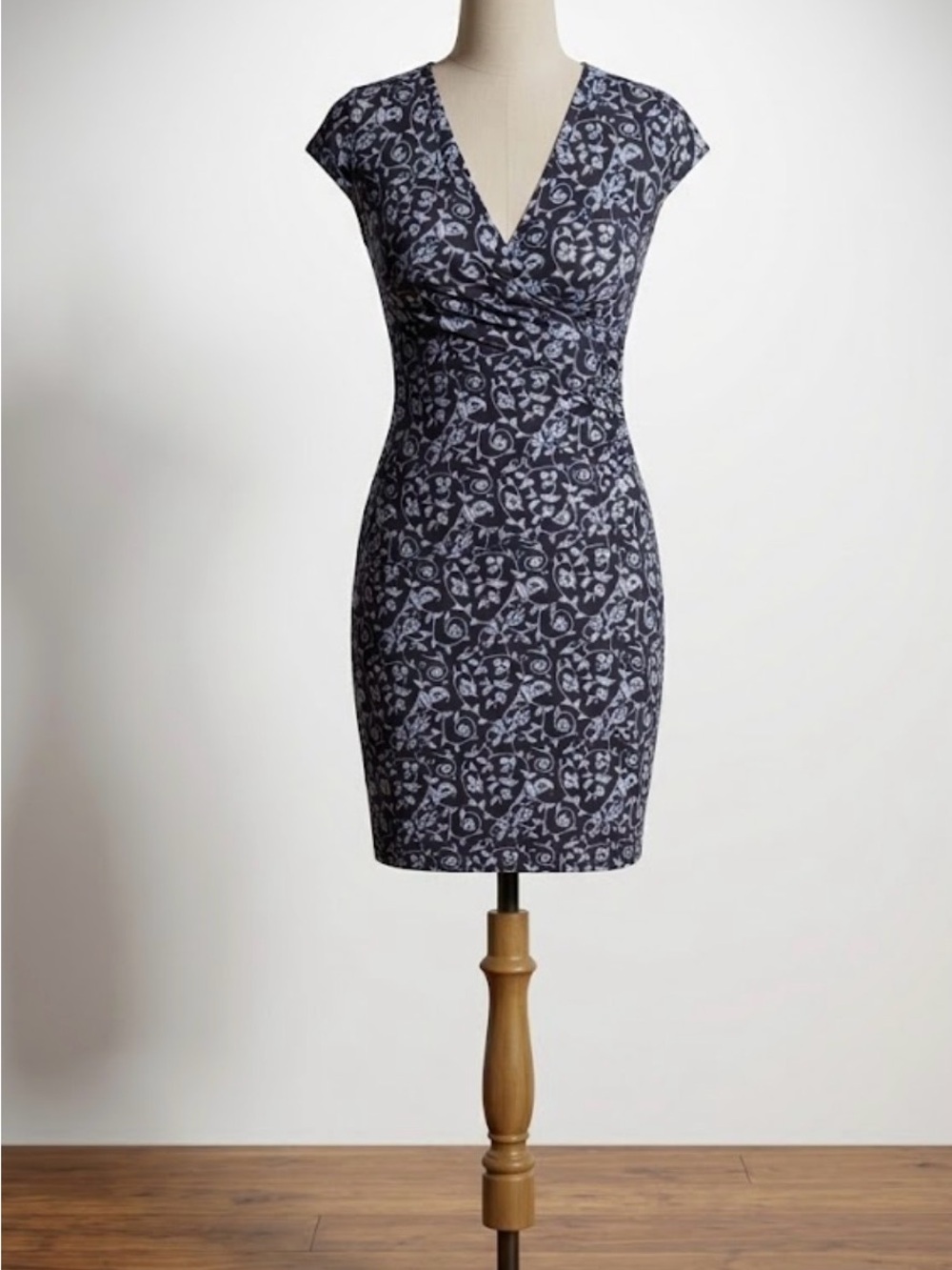 Athleta Navy Floral V-Neck Sheath Dress